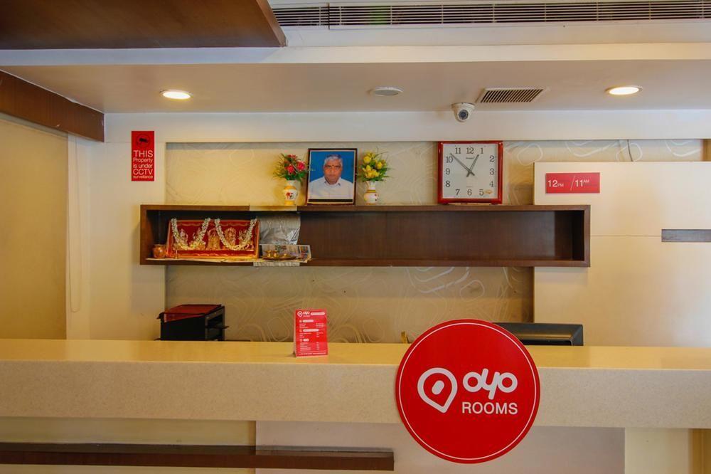Oyo Rooms Ambedkar Circle Hanamkonda 瓦朗加尔 外观 照片